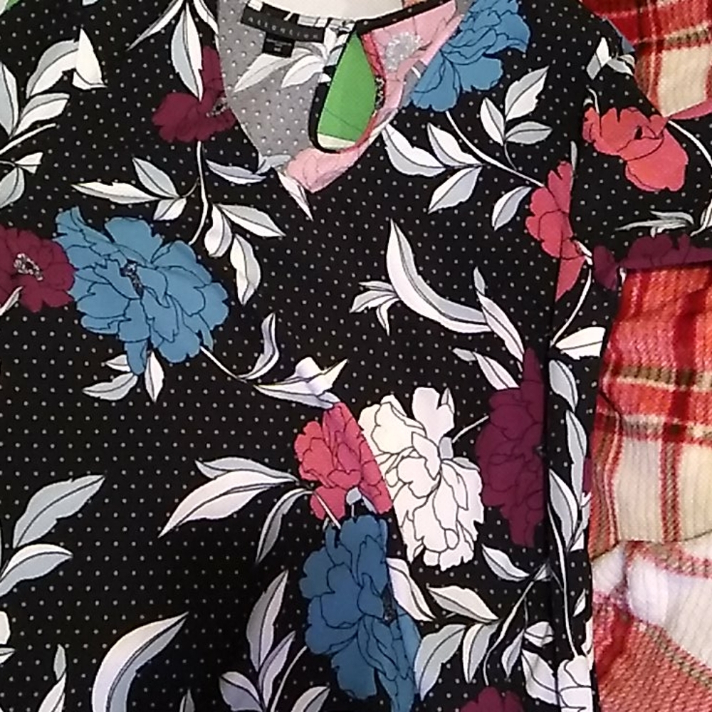 A dress/shirt